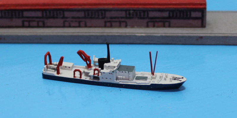 Forschungsschiff "Valdivia" weiße Decks (1 St.) D 1984 Albatros AL 101